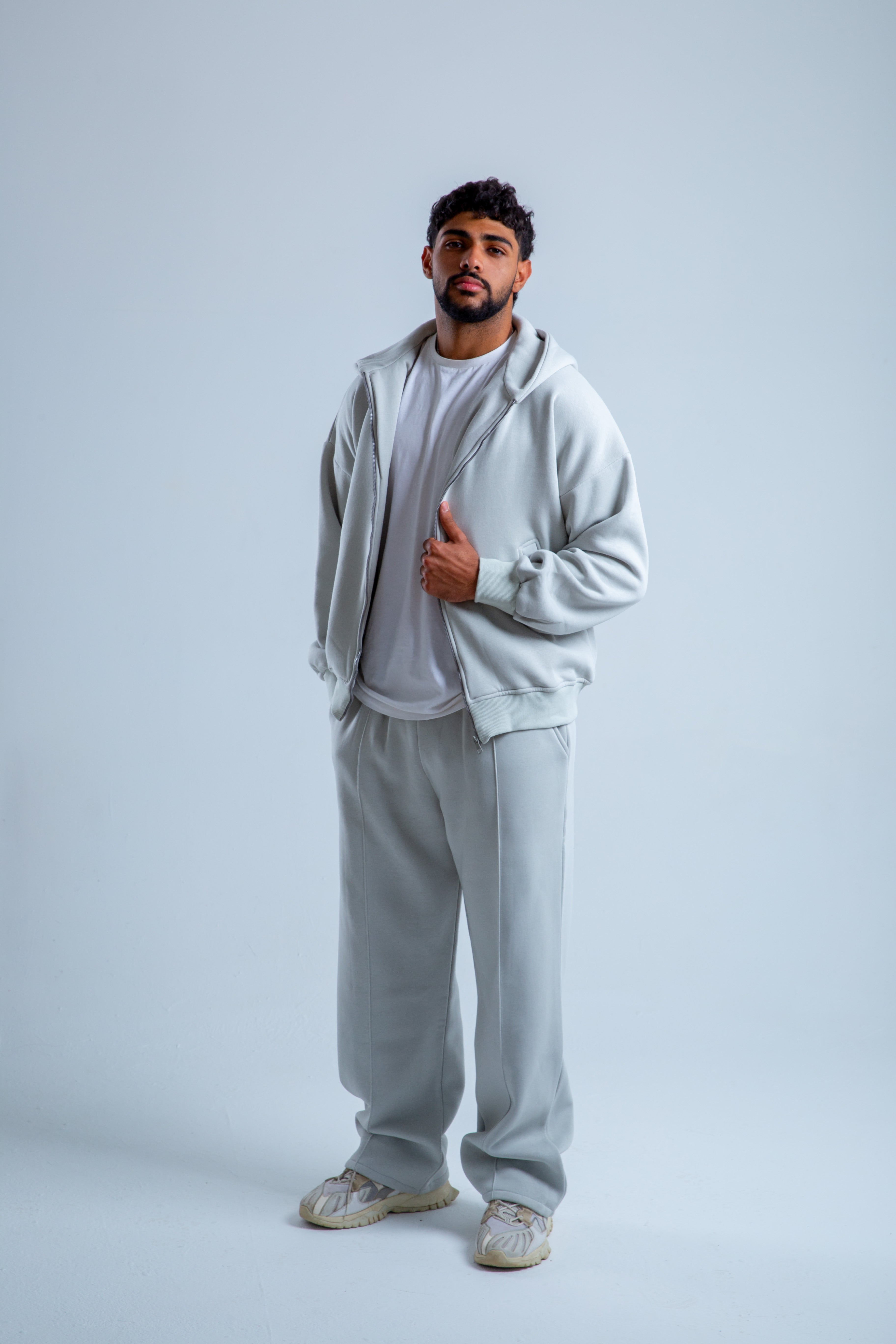 Essential Zip-Up Set