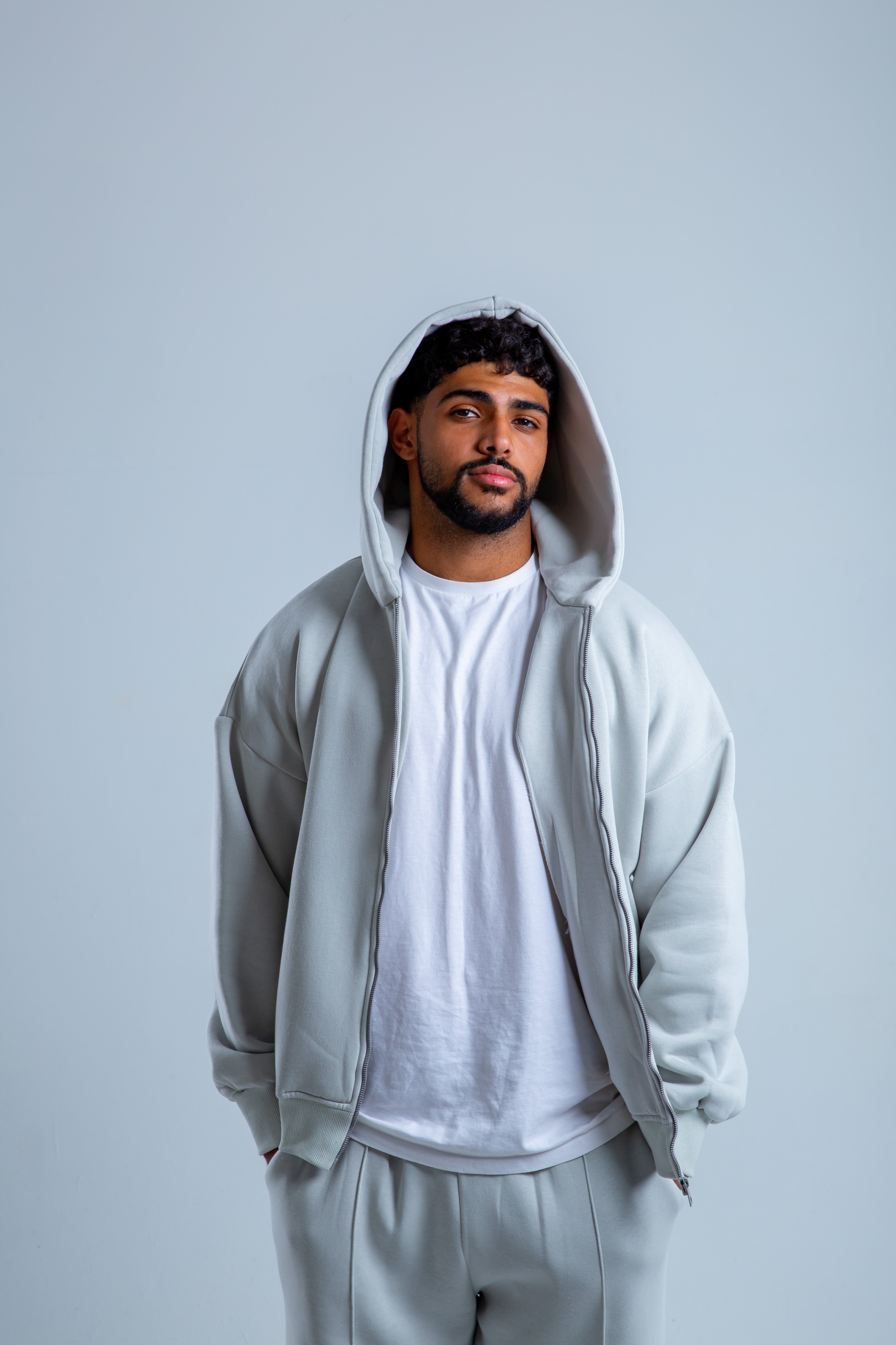 Essential Zip-Up Set