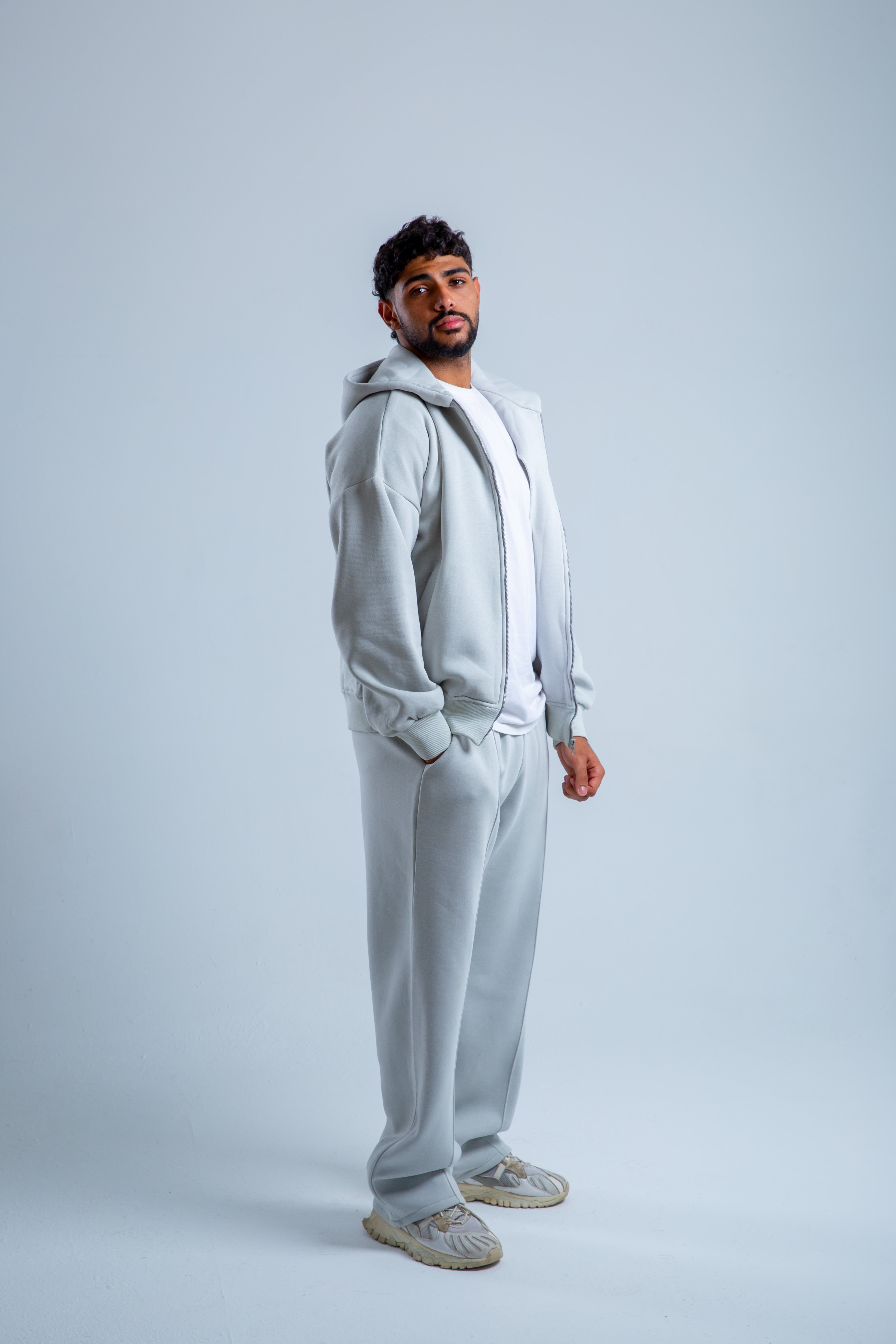 Essential Zip-Up Set