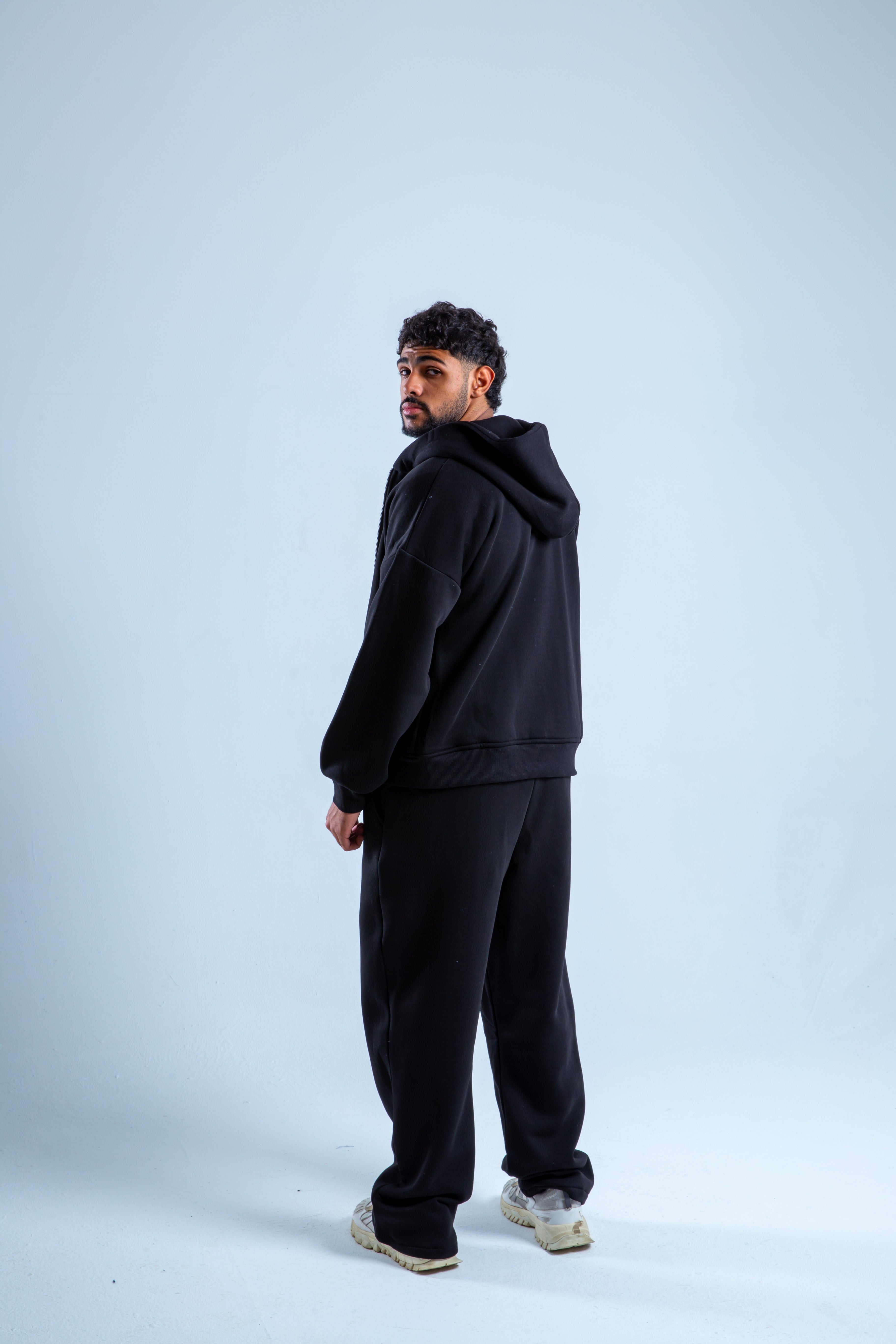 Essential Zip-Up Set